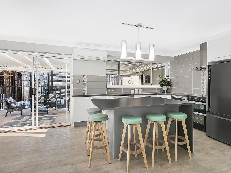 26 Twin Lakes Drive, Lake Haven NSW 2263