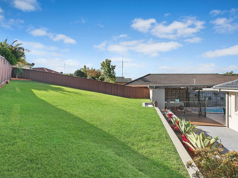 26 Twin Lakes Drive, Lake Haven NSW 2263