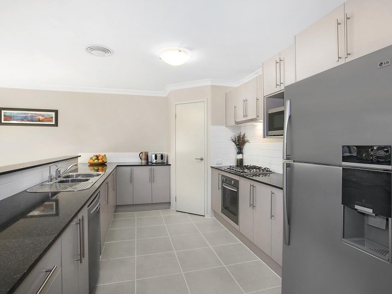 16 Cascades Road, Woongarrah NSW 2259