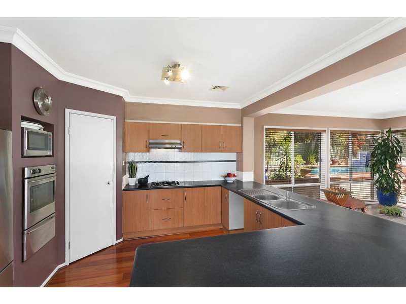 1 Piper Drive, Hamlyn Terrace NSW 2259