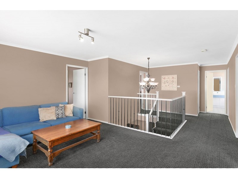 1 Piper Drive, Hamlyn Terrace NSW 2259