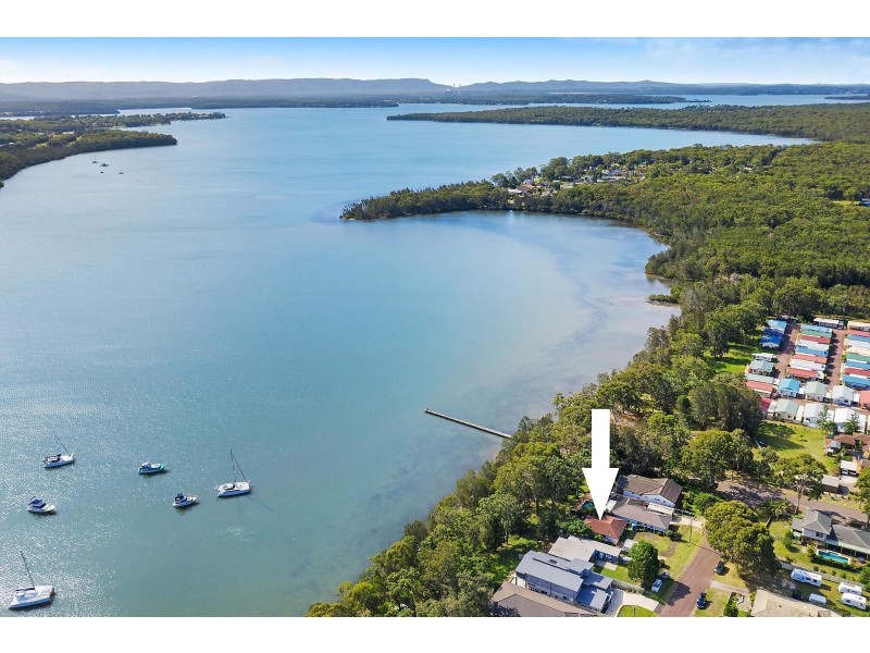 80 Teragalin Drive, Chain Valley Bay NSW 2259