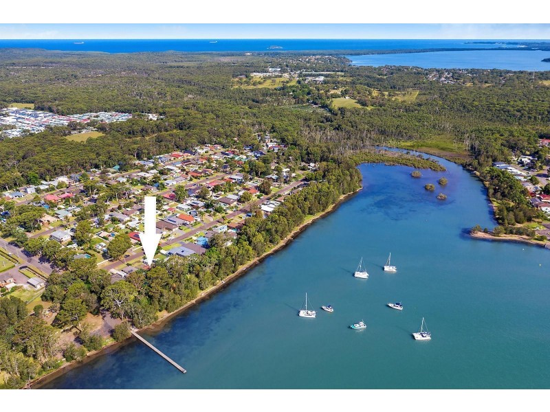 80 Teragalin Drive, Chain Valley Bay NSW 2259