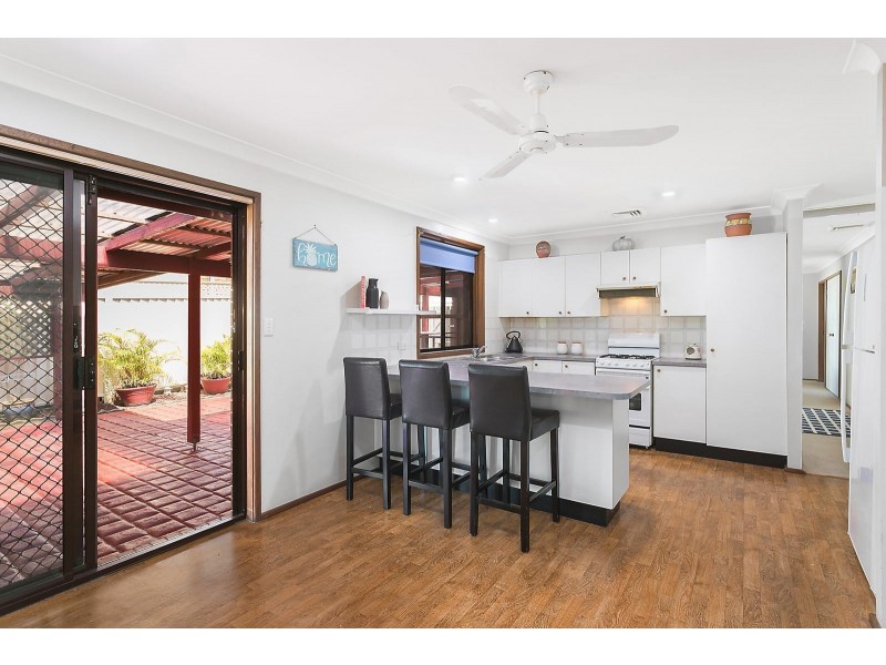 9 Buna Road, Kanwal NSW 2259