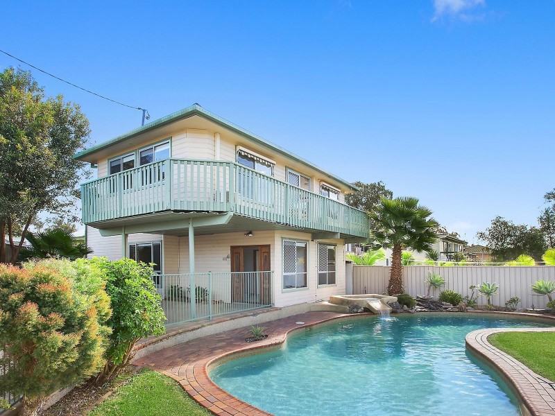 19 Yackerboom Avenue, Buff Point NSW 2262