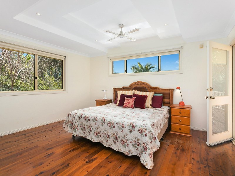 15 Karen Close, Lisarow NSW 2250