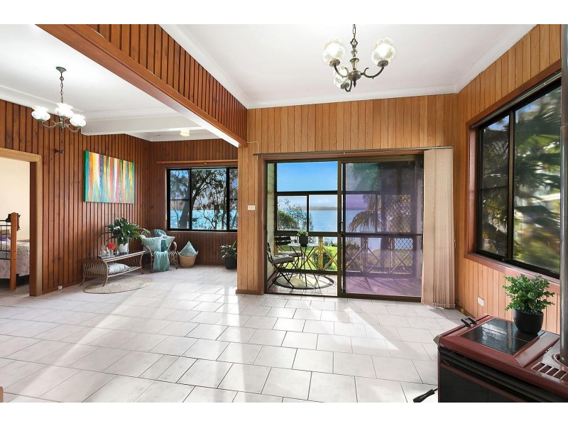 8 Yoorala Road, Yarrawonga Park NSW 2264