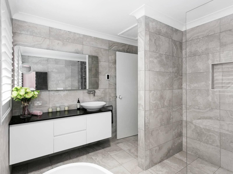 57 Natuna Avenue, Budgewoi NSW 2262