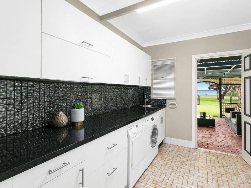 57 Natuna Avenue, Budgewoi NSW 2262