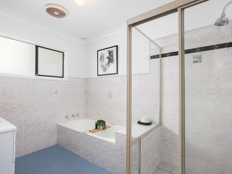 50 Westbrook Parade, Gorokan NSW 2263