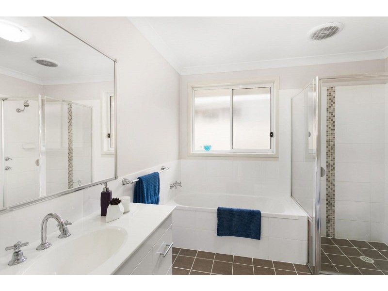 51 Belyando Crescent, Blue Haven NSW 2262