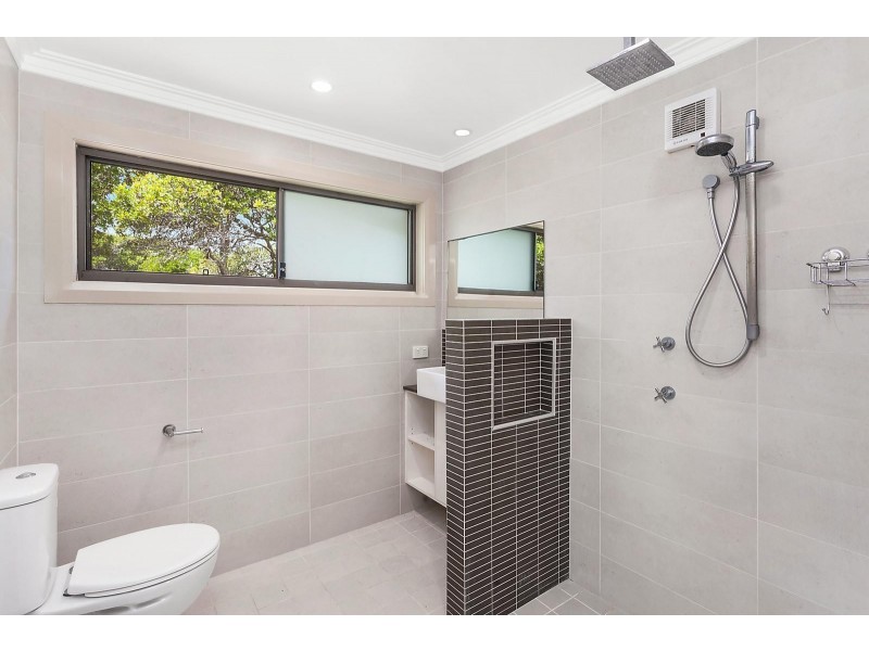 8 Bush Street, Norah Head NSW 2263