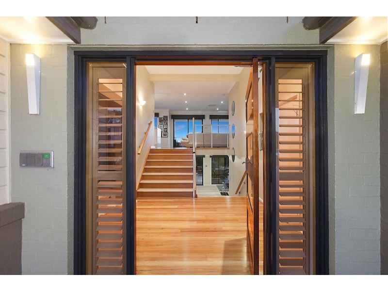 25 Stan Johnson Drive, Hamlyn Terrace NSW 2259