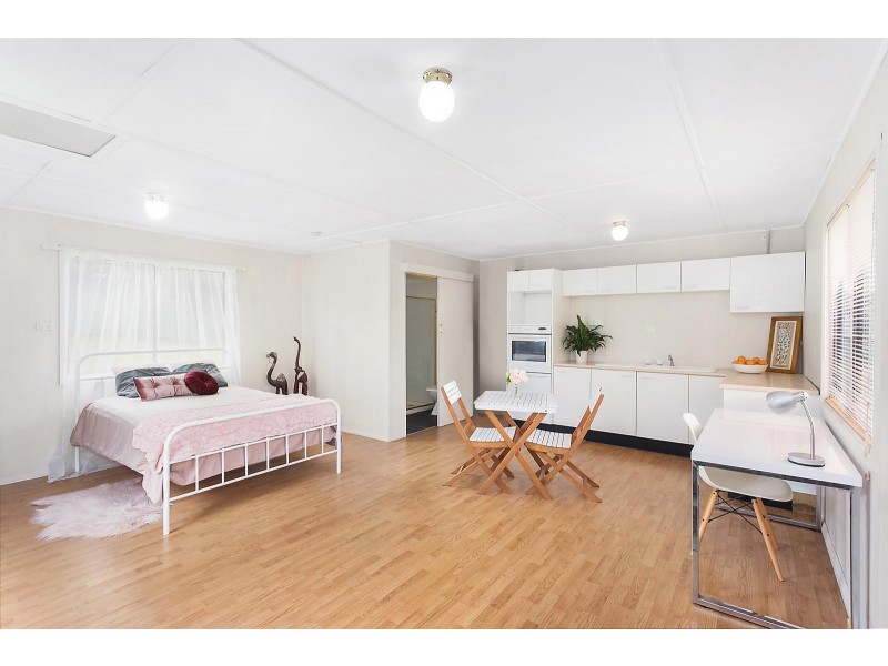 9 Mirrabooka Road, Mirrabooka NSW 2264