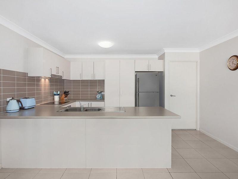 4 Sinclair Crescent, Wyong NSW 2259