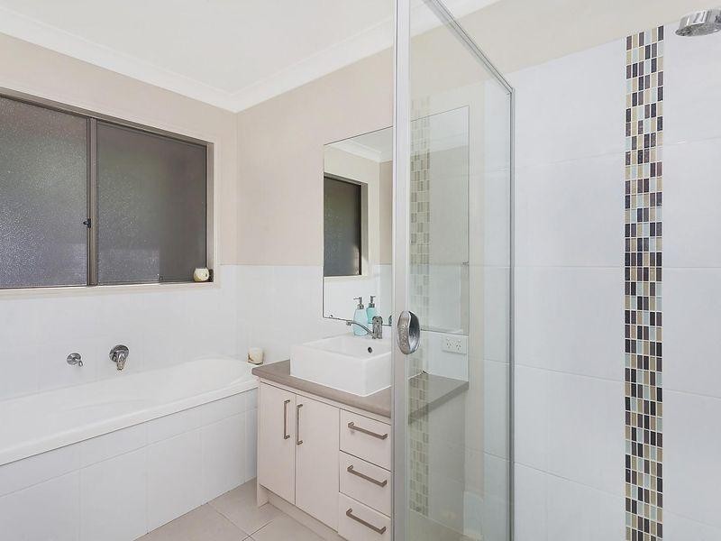 4 Sinclair Crescent, Wyong NSW 2259