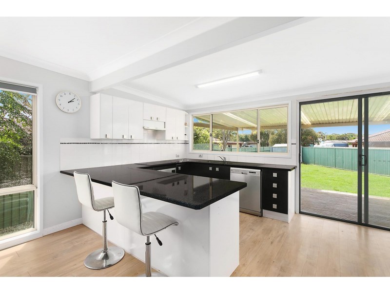 72 Narambi Road, Buff Point NSW 2262