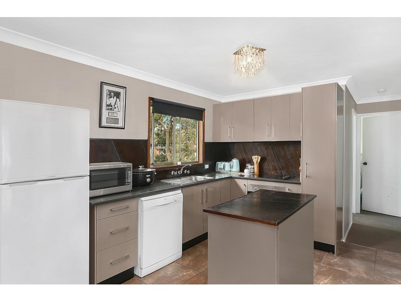 101 Anita Avenue, Lake Munmorah NSW 2259