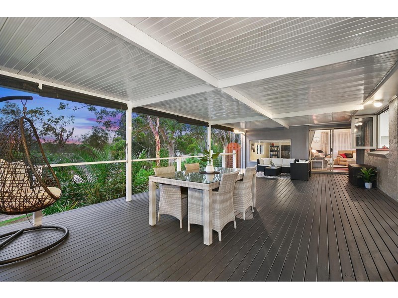 7 Eliot Street, Mannering Park NSW 2259