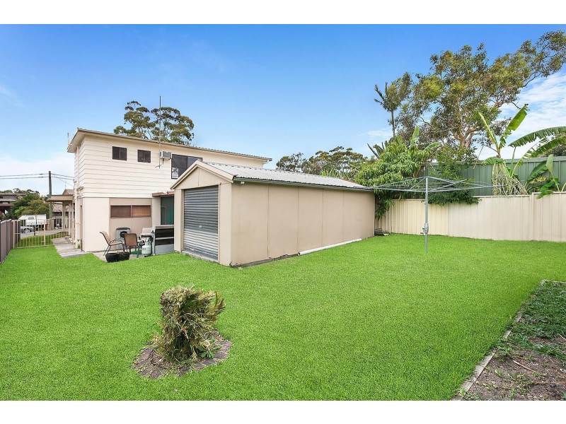 18 Ulooloo Road, Gwandalan NSW 2259
