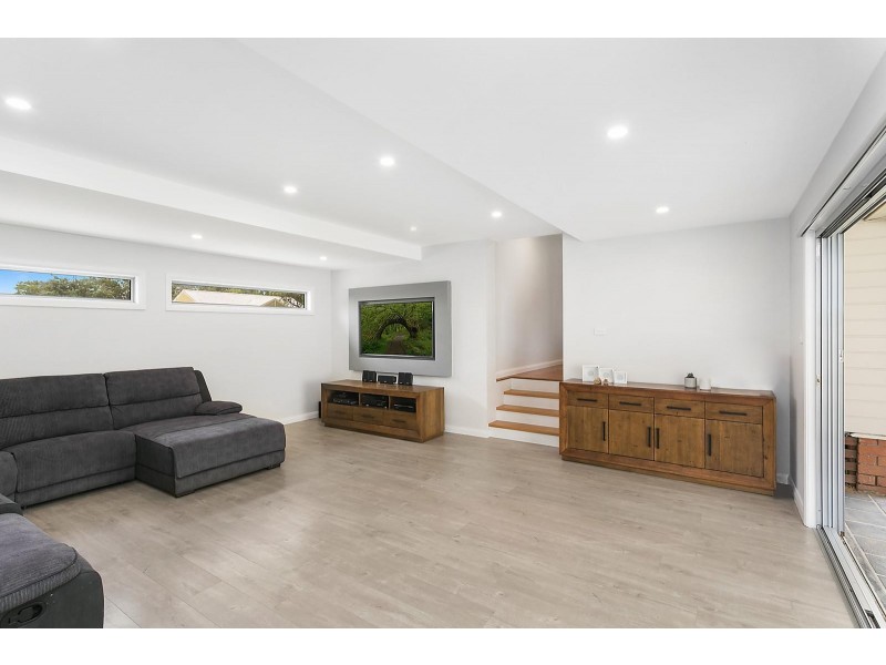 10 Resthaven Avenue, Charmhaven NSW 2263