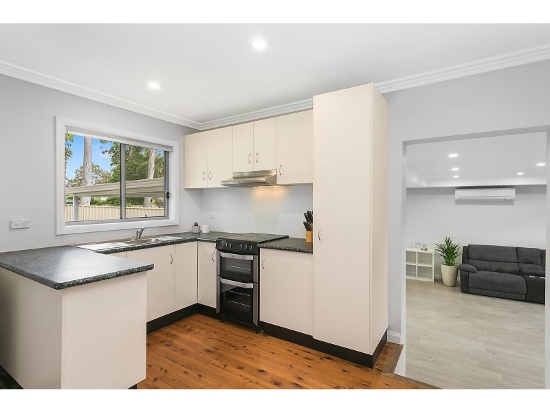 10 Resthaven Avenue, Charmhaven NSW 2263