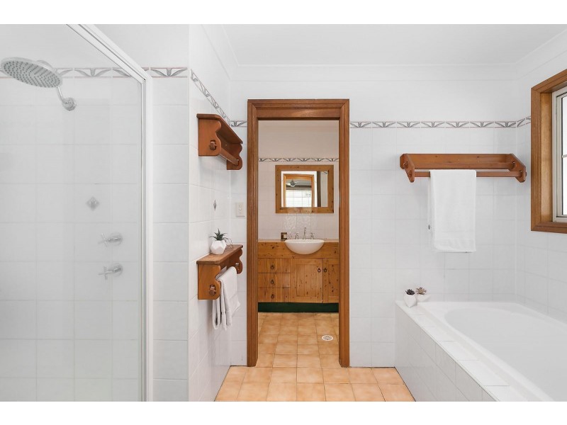 9 Weonga Place, San Remo NSW 2262