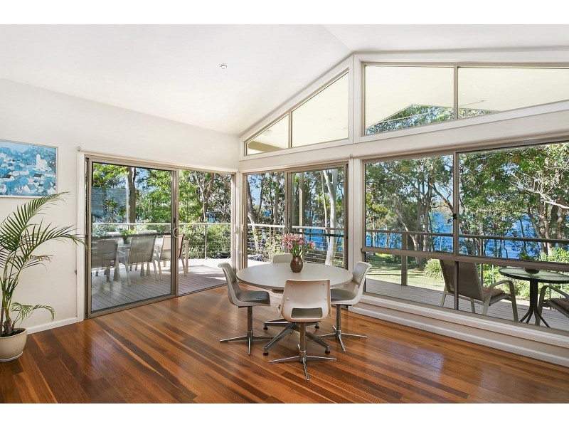 28 Lloyd Avenue, Chain Valley Bay NSW 2259