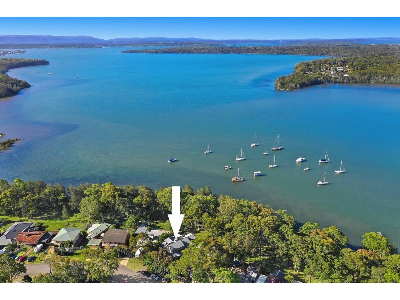 28 Lloyd Avenue, Chain Valley Bay NSW 2259