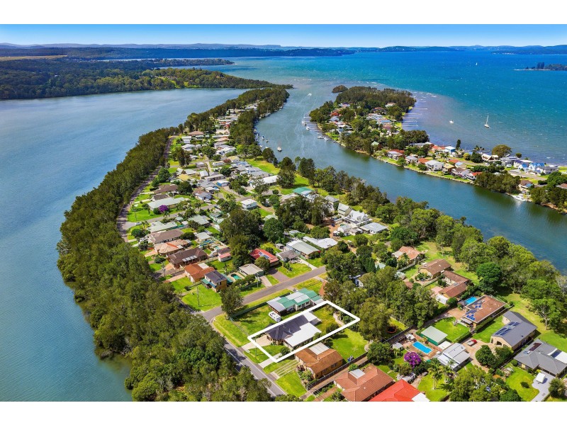 200 Dora Street, Dora Creek NSW 2264