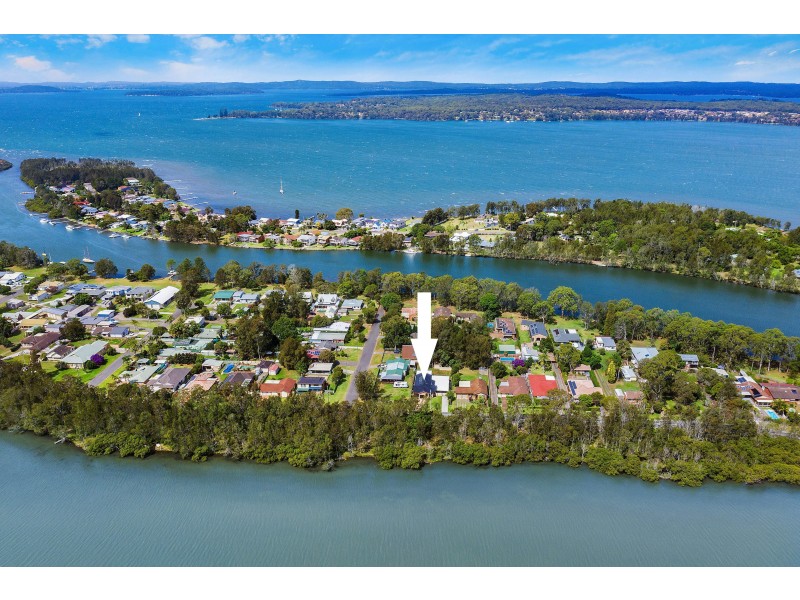 200 Dora Street, Dora Creek NSW 2264
