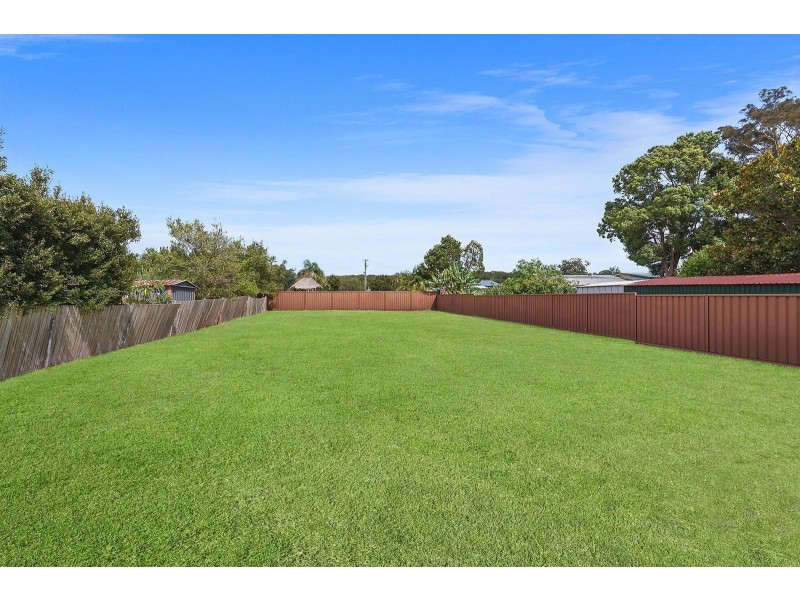 119 Tuggerawong Road, Wyongah NSW 2259