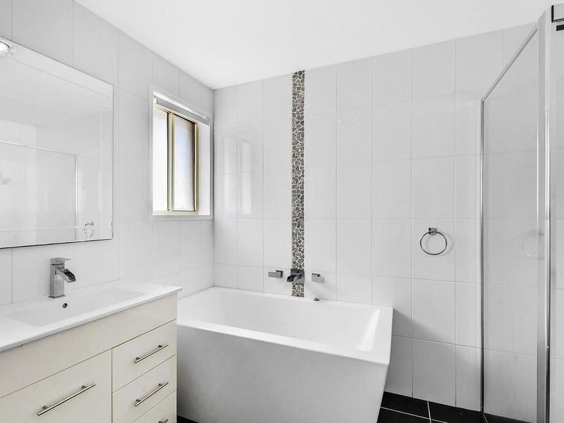 3 Greenleaf Place, Buff Point NSW 2262