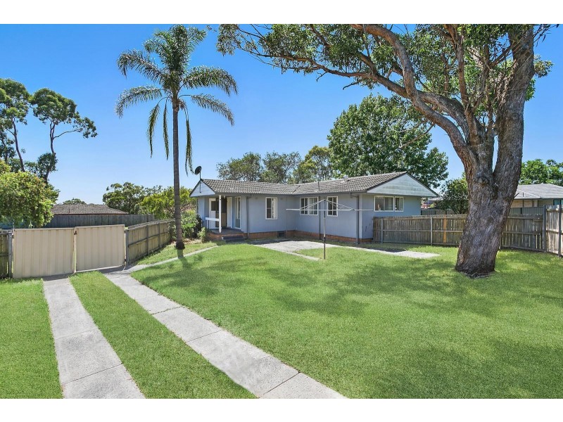 5 Nathan Place, Lake Haven NSW 2263