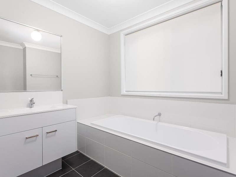 15 Eleanor Close, Hamlyn Terrace NSW 2259