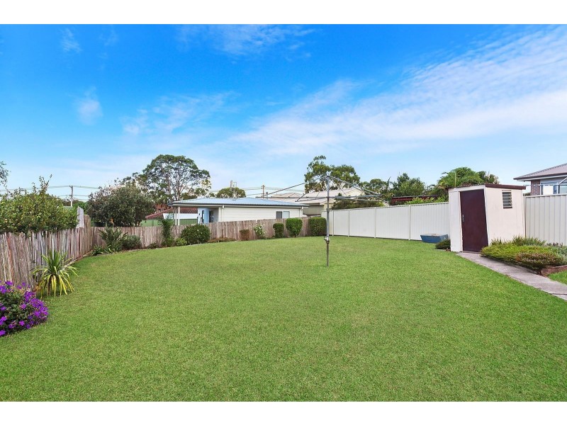 95 Delia Avenue, Halekulani NSW 2262