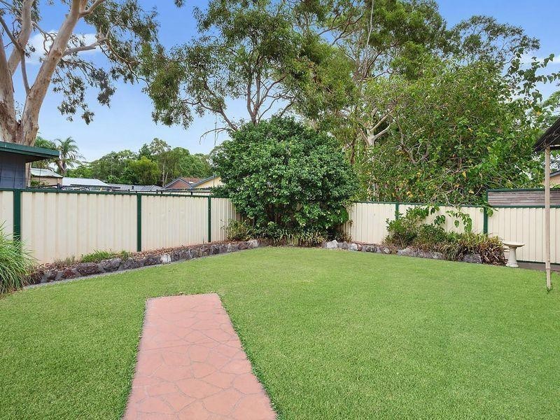 6 Morotai Avenue, Kingfisher Shores NSW 2259