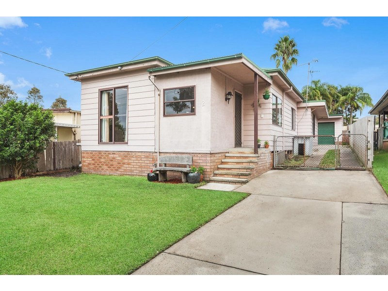 2 Swan Street, Kanwal NSW 2259