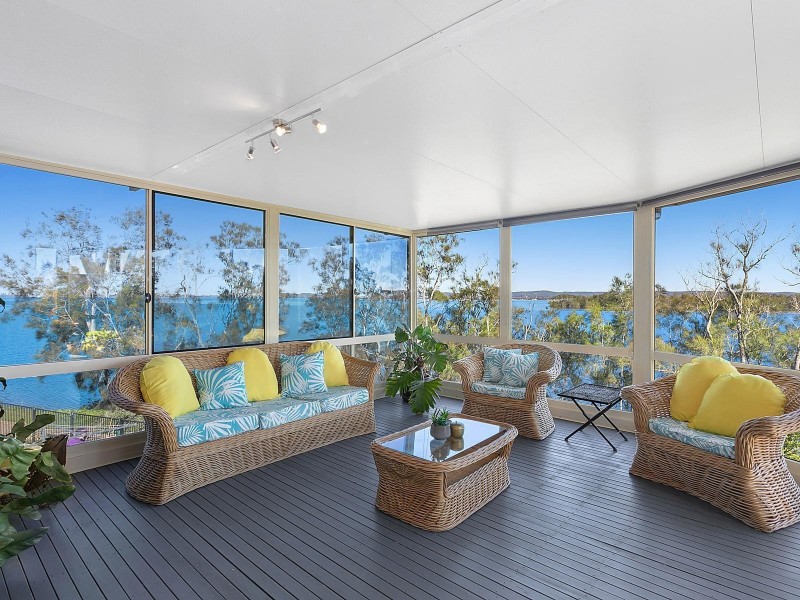 6 Marine Parade, Rocky Point NSW 2259