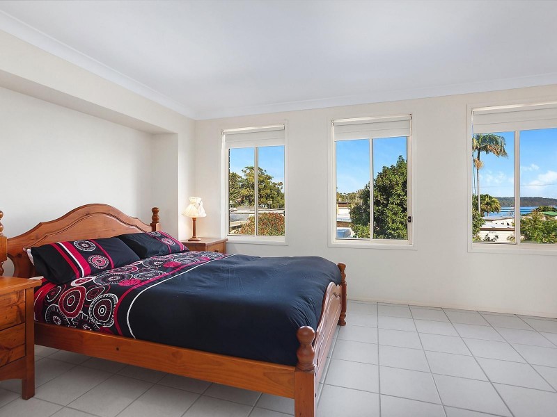 15 Kantara Road, Canton Beach NSW 2263