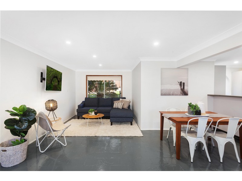 42 Middlesex Avenue, Gorokan NSW 2263