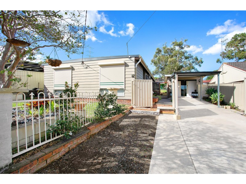 65 McKellar Boulevarde, Blue Haven NSW 2262