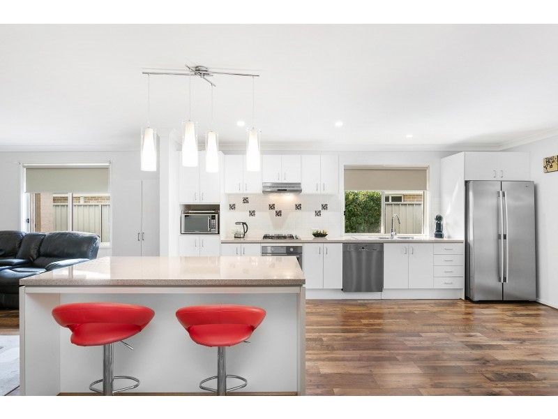 73 Clydesdale Street, Wadalba NSW 2259