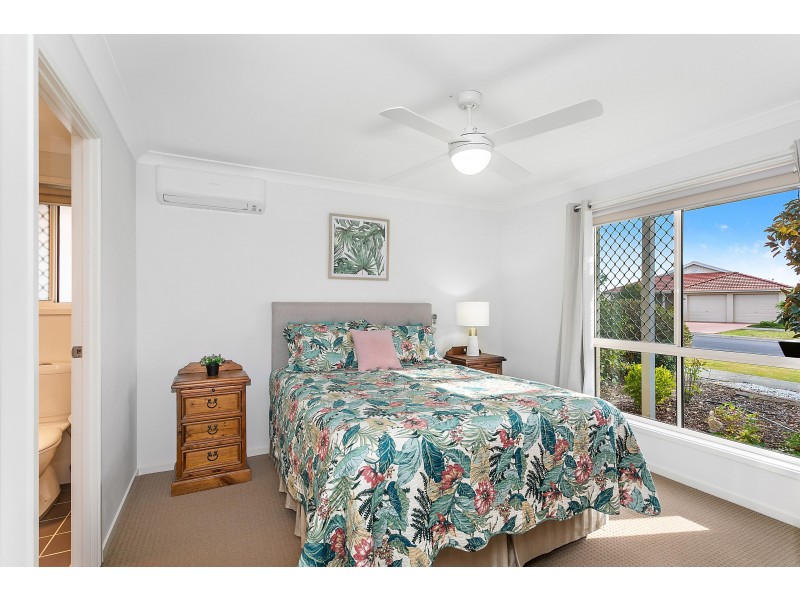 73 Clydesdale Street, Wadalba NSW 2259