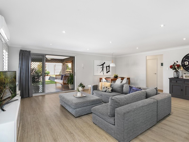 26 Ivy Avenue, Chain Valley Bay NSW 2259