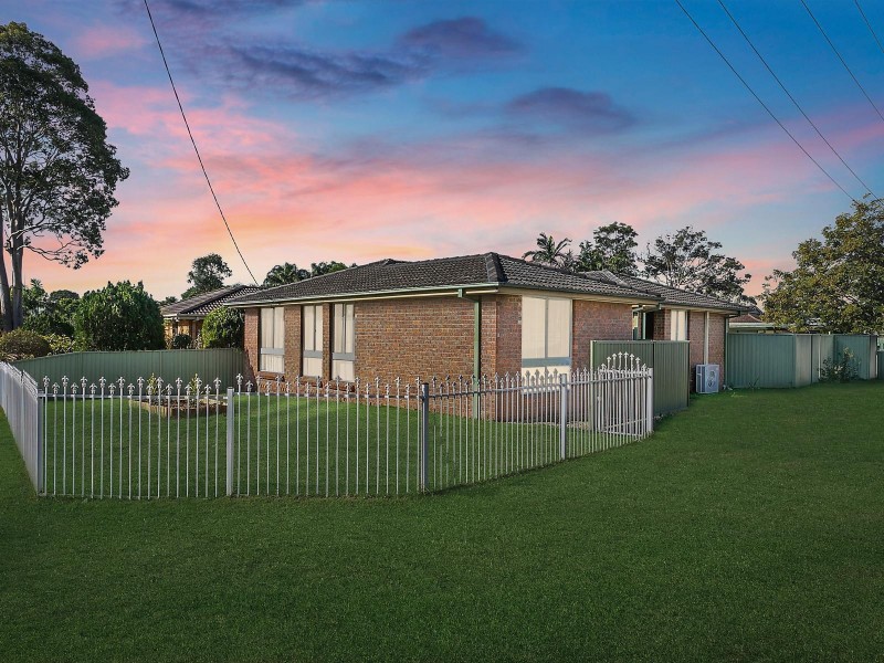 1 Phyllis Avenue, Kanwal NSW 2259