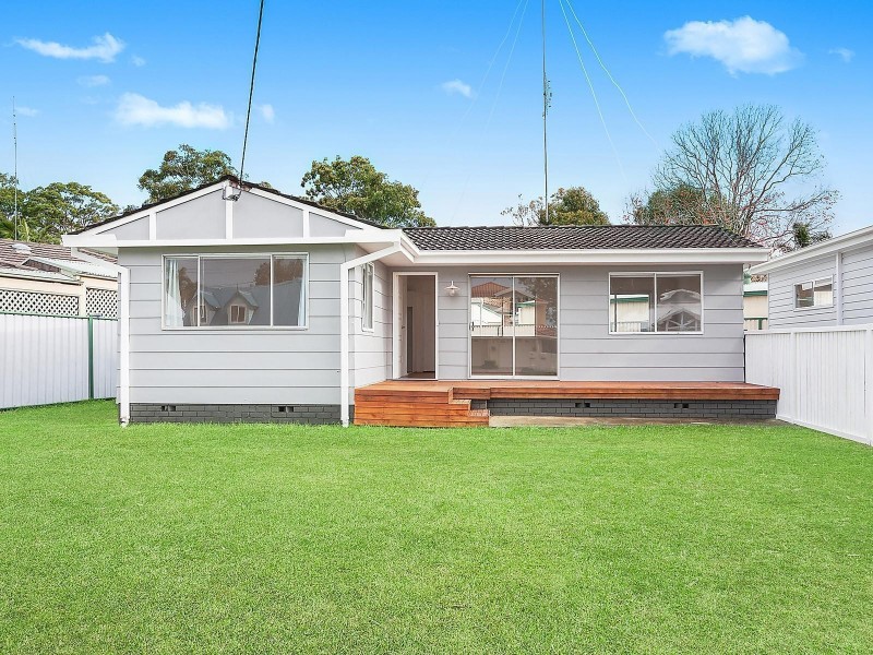 19 Gymea Crescent, Mannering Park NSW 2259