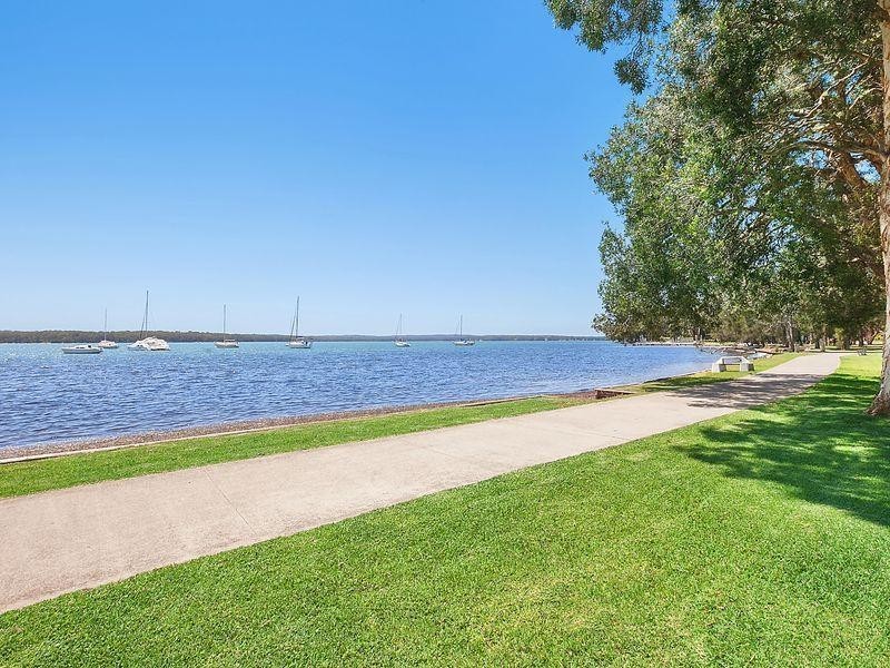 19 Gymea Crescent, Mannering Park NSW 2259