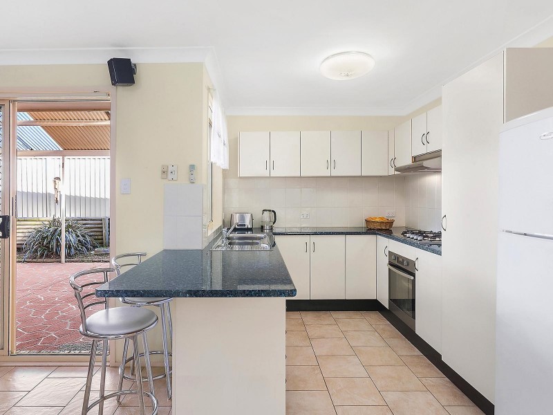 8 Myee Place, Blue Haven NSW 2262