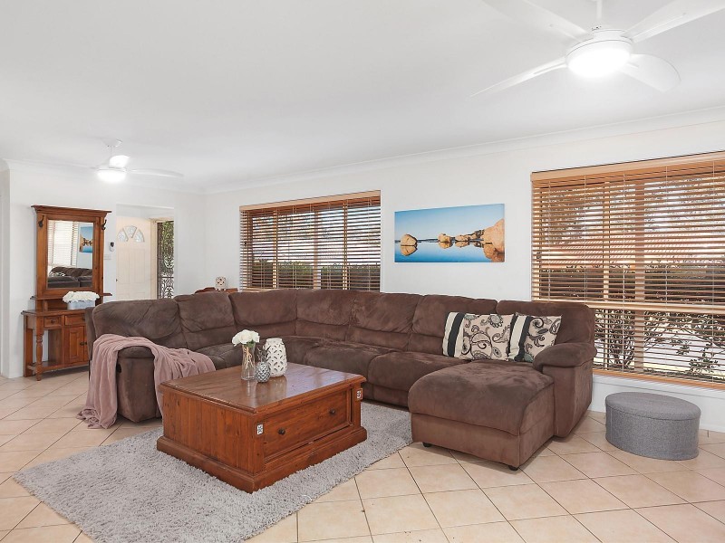 34 Mulwala Drive, Wyee Point NSW 2259